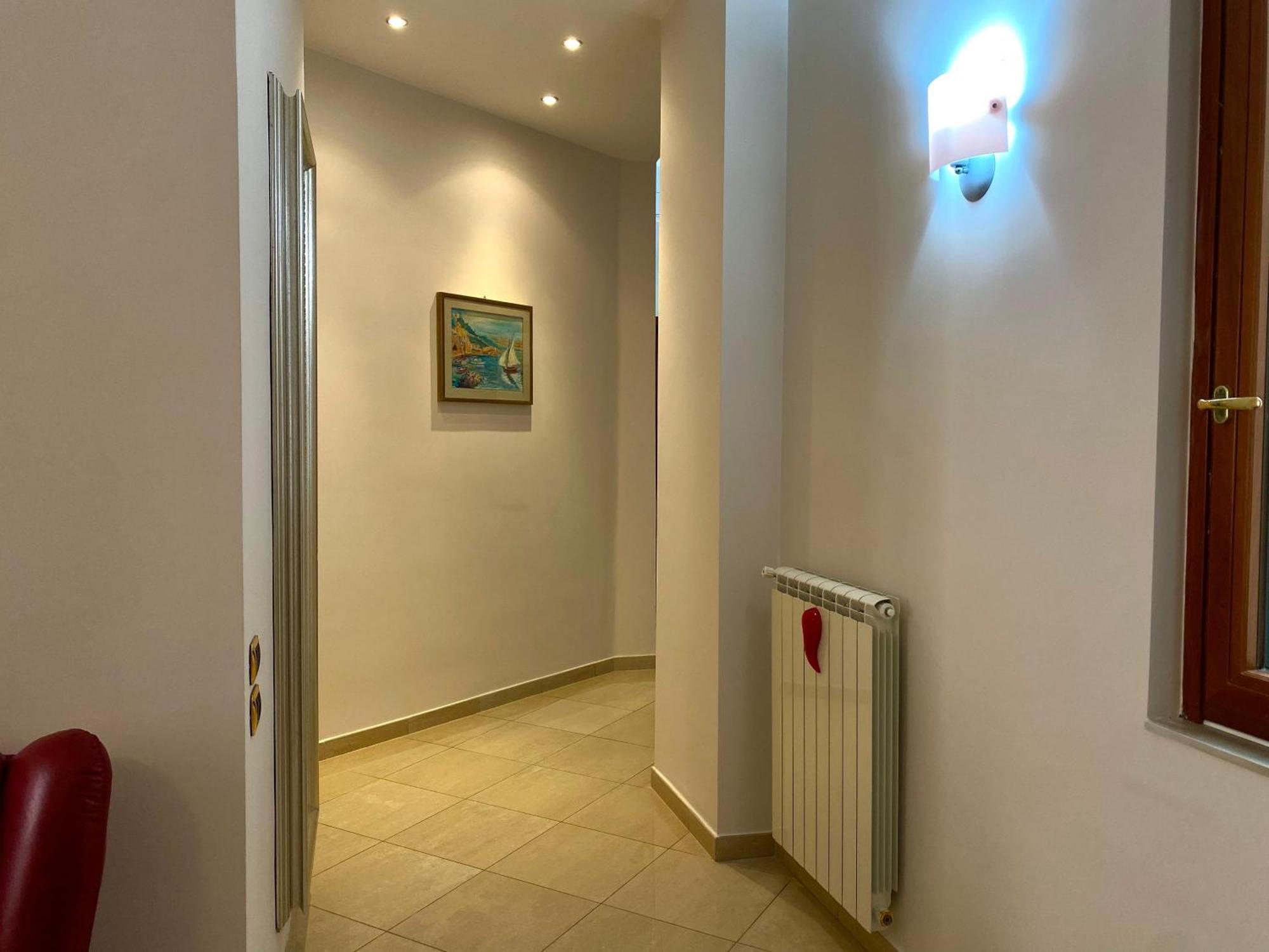 A Casa Di Don Peppino Apartment Салерно Екстериор снимка