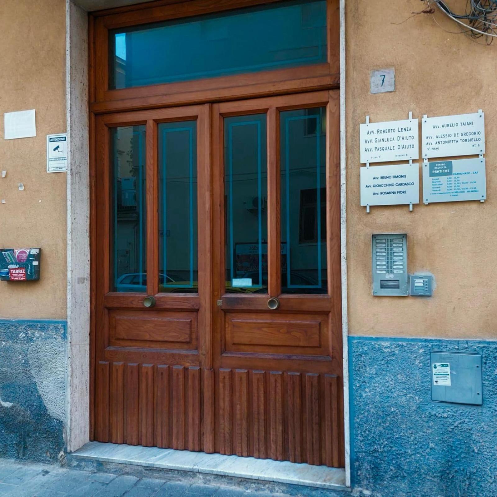 A Casa Di Don Peppino Apartment Салерно Екстериор снимка